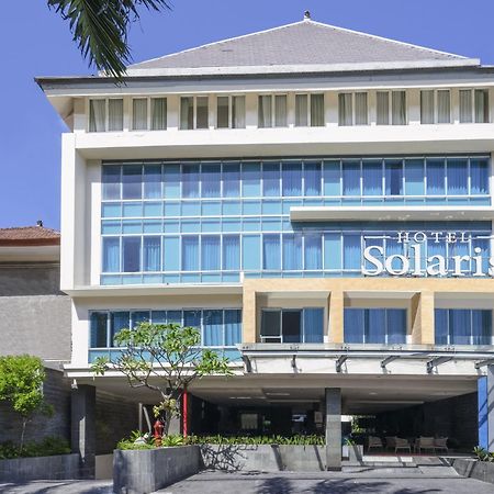 Solaris Hotel Kuta Кута Экстерьер фото